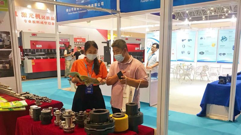 农业机械配件型号参数解析：揭秘选购背后的技术逻辑